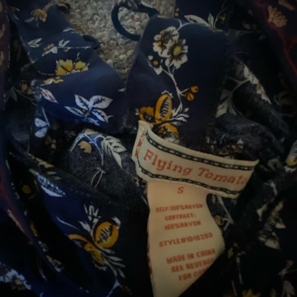 Dress - Picture 3 of 3